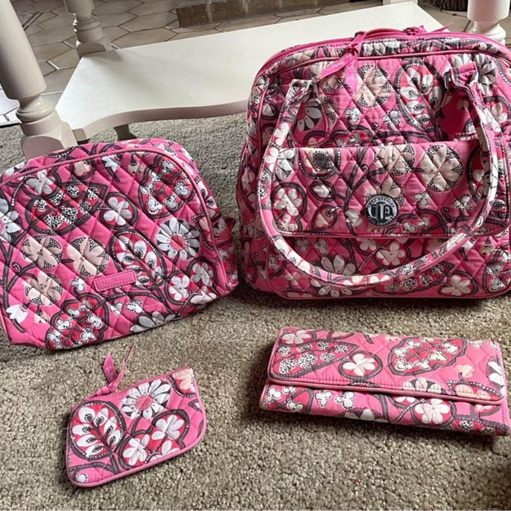 EUC Vera Bradley Set